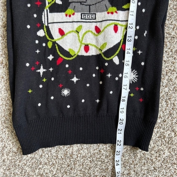🦋 Star Wars Baby Yoda Grogu Holiday Christmas Winter Sweater XS Mandalorian - Picture 6 of 7